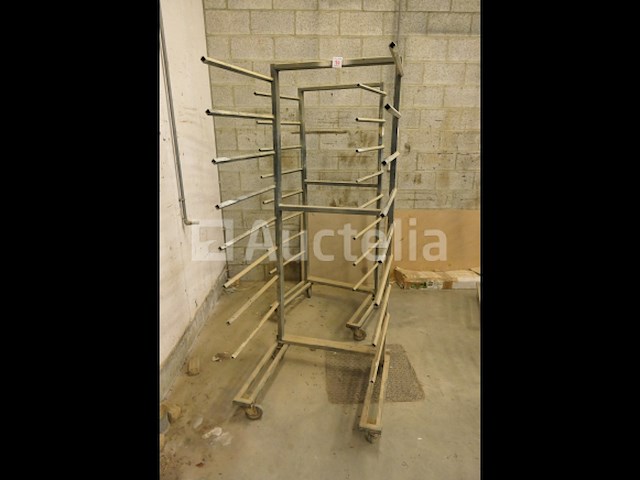 2 droogwagens op wielen voor spuitcabine - afbeelding 3 van  3