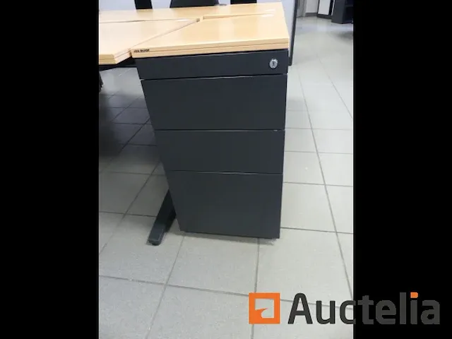 2 dubbele bureautafels - afbeelding 8 van  15