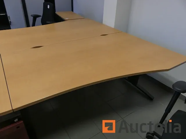 2 dubbele bureautafels - afbeelding 3 van  18