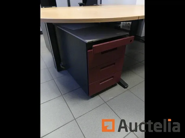 2 dubbele bureautafels - afbeelding 10 van  18