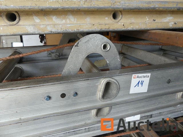 2 dubbele ladders - afbeelding 1 van  7