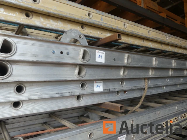 2 dubbele ladders - afbeelding 2 van  7