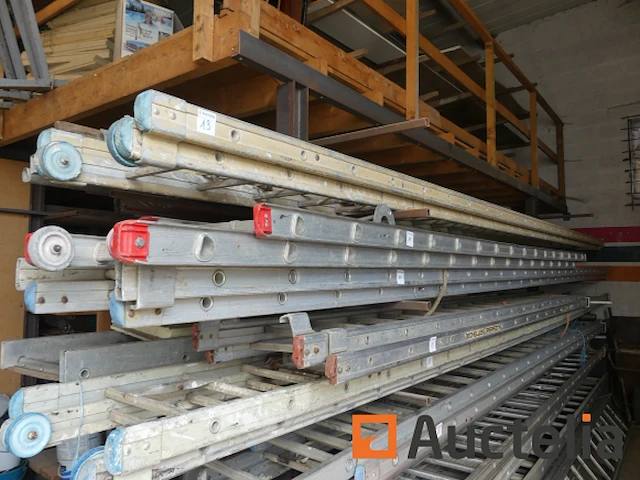 2 dubbele ladders - afbeelding 4 van  7