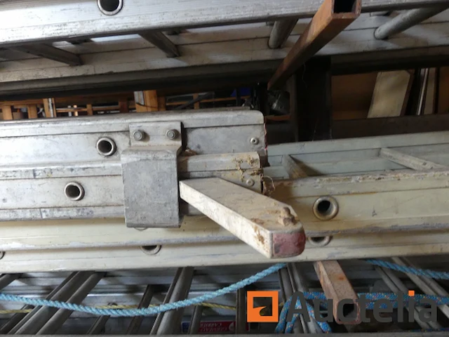 2 dubbele ladders - afbeelding 4 van  8
