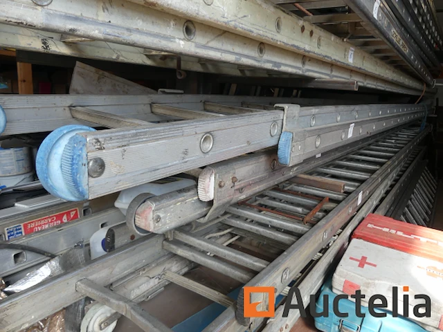 2 dubbele ladders - afbeelding 7 van  8