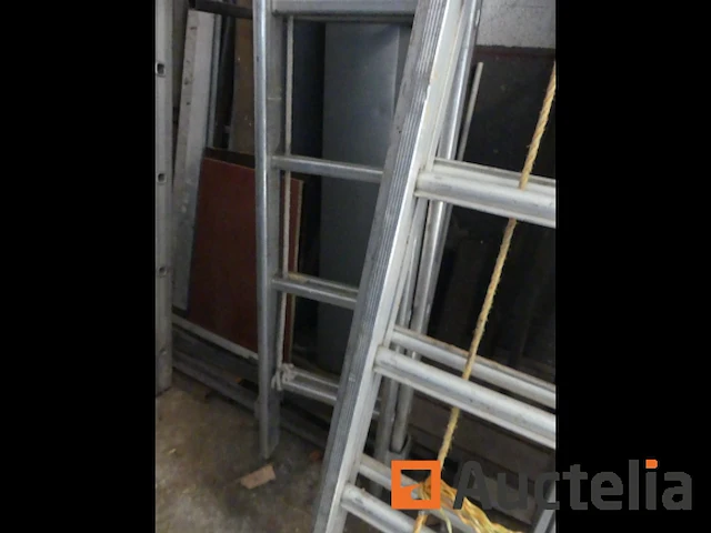2 dubbele ladders - afbeelding 4 van  6