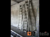 2 dubbele weegschalen