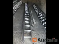 2 dubbele weegschalen