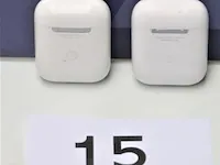 2 earpods apple, zonder kabels, werking niet gekend - afbeelding 1 van  3