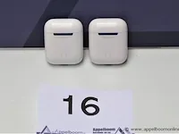 2 earpods apple, zonder kabels, werking niet gekend - afbeelding 1 van  3