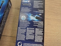 2 elektrische tandenborstels braun oral b genius midnight black (b435) - afbeelding 4 van  4