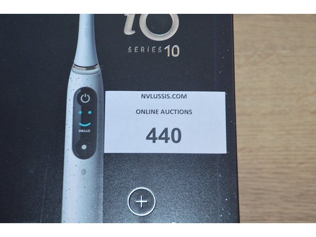 2 elektrische tandenborstels braun oral b io series 10 stardust white (b435) - afbeelding 2 van  5