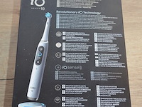 2 elektrische tandenborstels braun oral b io series 10 stardust white (b435) - afbeelding 5 van  5