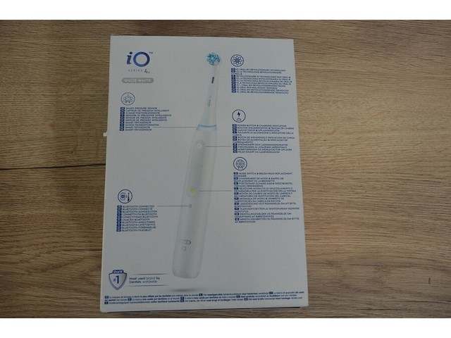 2 elektrische tandenborstels braun oral b io series 4s quite white (b435) - afbeelding 4 van  4