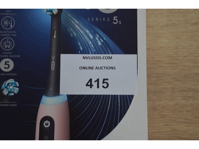 2 elektrische tandenborstels braun oral b io series 5s blush pink (b435) - afbeelding 2 van  4