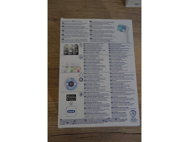 2 elektrische tandenborstels braun oral b io series 6s white (b435) - afbeelding 4 van  5