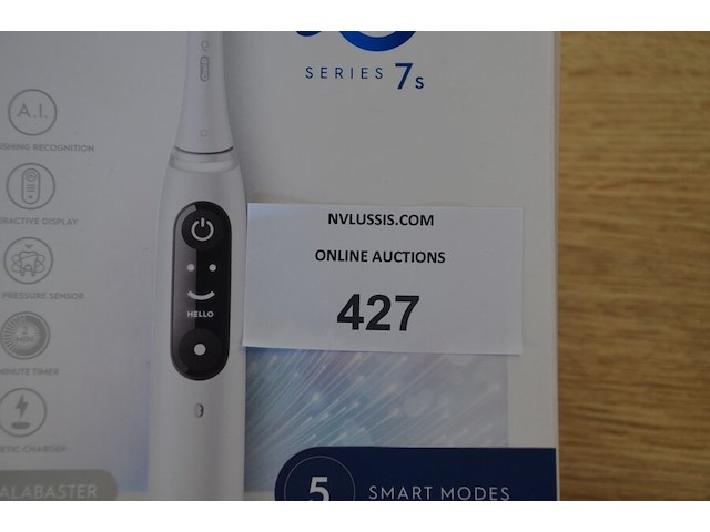 2 elektrische tandenborstels braun oral b io series 7s white alabaster (b435) - afbeelding 2 van  4