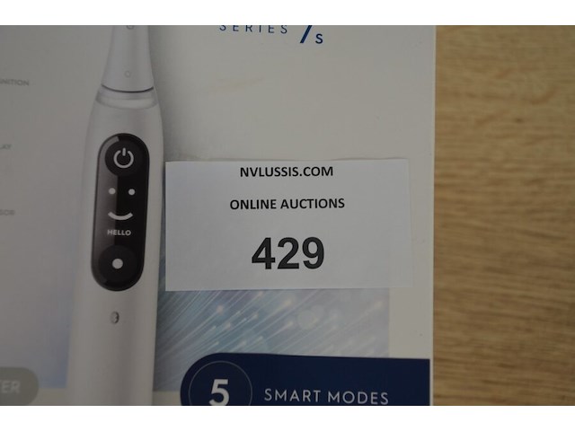 2 elektrische tandenborstels braun oral b io series 7s white alabaster (b435) - afbeelding 2 van  4