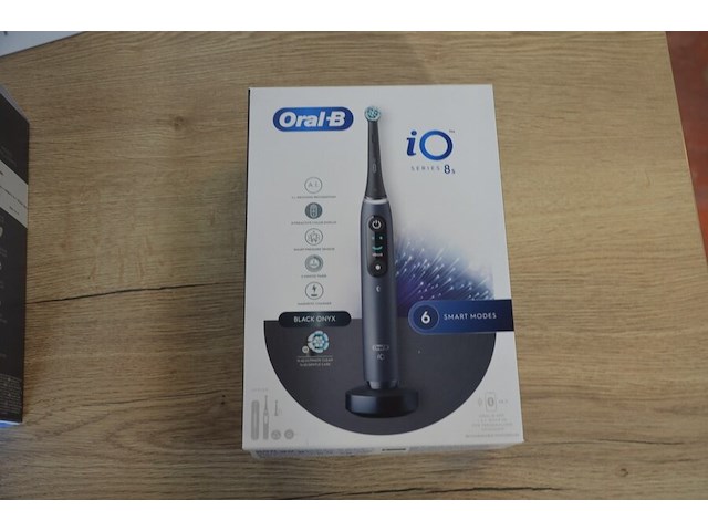 2 elektrische tandenborstels braun oral b io series 8s black onyx (b435) - afbeelding 1 van  5