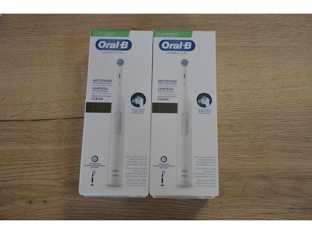 2 elektrische tandenborstels braun oral b laboratory professional clean white (b435) - afbeelding 1 van  4