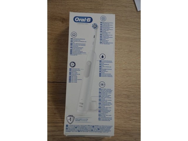 2 elektrische tandenborstels braun oral b laboratory professional clean white (b435) - afbeelding 4 van  4