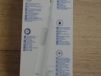2 elektrische tandenborstels braun oral b laboratory professional clean white (b435) - afbeelding 4 van  4
