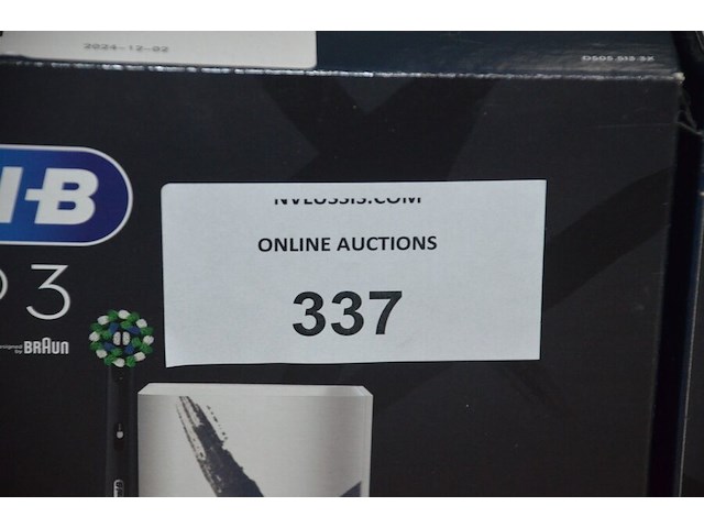 2 elektrische tandenborstels braun oral b pro 3 3500 design edition black (b435) - afbeelding 2 van  5