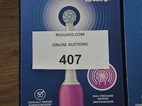 2 elektrische tandenborstels braun oral b pro junior 6+ purple and green (b435) - afbeelding 2 van  6