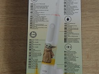 2 elektrische tandenborstels braun oral b pro junior 6+ star wars mandalorian (b435) - afbeelding 4 van  4