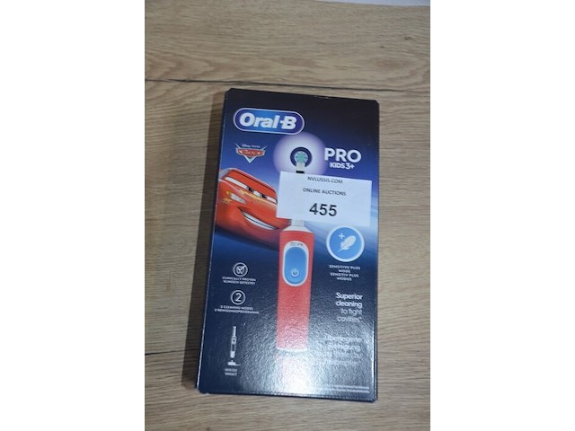 2 elektrische tandenborstels braun oral b pro kids 3+ disney cars (b435) - afbeelding 3 van  5