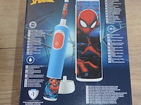 2 elektrische tandenborstels braun oral b pro kids 3+ special edition frozen and spiderman (b435) - afbeelding 6 van  6