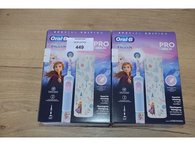 2 elektrische tandenborstels braun oral b pro kids 3+ special edition frozen and spiderman (b435) - afbeelding 1 van  4