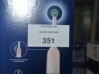 2 elektrische tandenborstels braun oral b pro series 1 pink (b435) - afbeelding 2 van  5