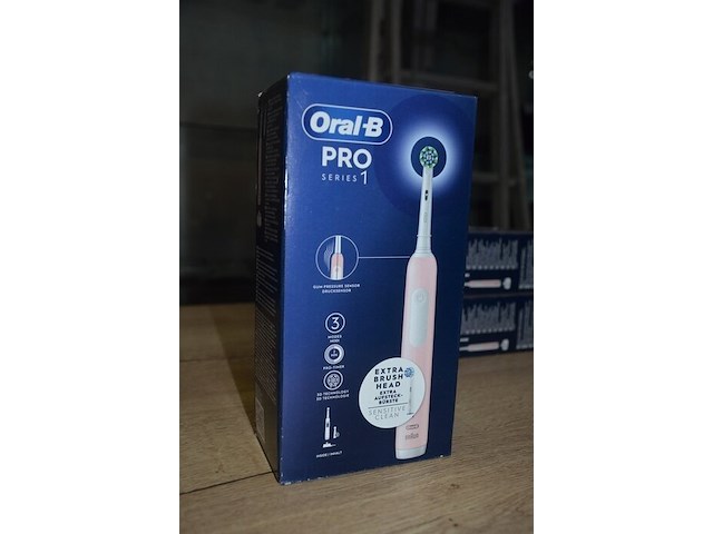 2 elektrische tandenborstels braun oral b pro series 1 pink (b435) - afbeelding 4 van  5