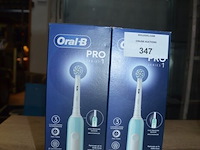 2 elektrische tandenborstels braun oral b pro series 1 turqois (b435)