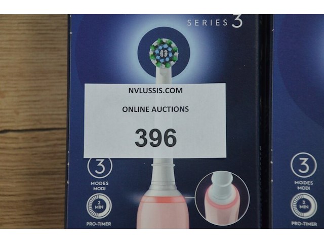 2 elektrische tandenborstels braun oral b pro series 3 rose pink (b435) - afbeelding 2 van  4