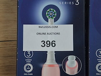 2 elektrische tandenborstels braun oral b pro series 3 rose pink (b435) - afbeelding 2 van  4