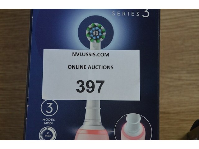 2 elektrische tandenborstels braun oral b pro series 3 rose pink (b435) - afbeelding 2 van  4