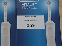 2 elektrische tandenborstels braun oral b vitality 100 white (b435) - afbeelding 2 van  4