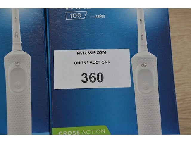 2 elektrische tandenborstels braun oral b vitality 100 white (b435) - afbeelding 2 van  4