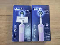 2 elektrische tandenborstels braun oral b vitality pro protect x clean lilac mist (b435) - afbeelding 1 van  4