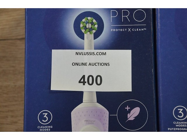2 elektrische tandenborstels braun oral b vitality pro protect x clean lilac mist (b435) - afbeelding 2 van  4