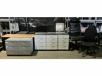 2-étage presentatietafel (27x) - afbeelding 7 van  10