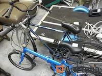 2 fietsen - afbeelding 1 van  3