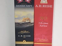 2 flessen à 70cl rum a.h. riise 40% - afbeelding 1 van  2