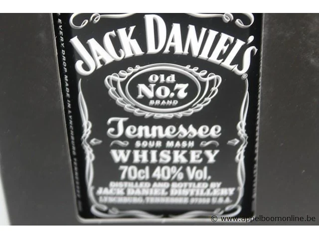 2 flessen à 70cl whisky jack daniels in gzschenkverpakking - afbeelding 2 van  2