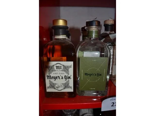 2 flessen butchers gin 70cl, 2 flessen meyers gin lime jade 50cl, 4 flessen meyers gin first class 50cl (645,646,647) - afbeelding 4 van  4