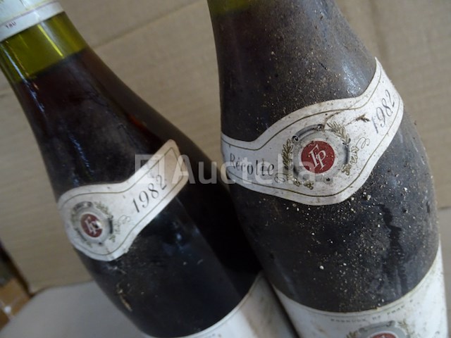 2 flessen mercurey clos l'evêque 1982 - afbeelding 2 van  4
