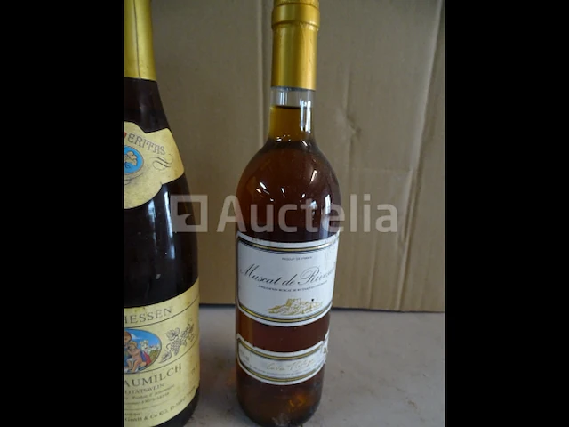 2 flessen muscat de riversaltes, 1 fles liebefraumilch 1992 - afbeelding 5 van  6