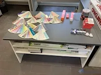 2 formica bureaus - afbeelding 4 van  5